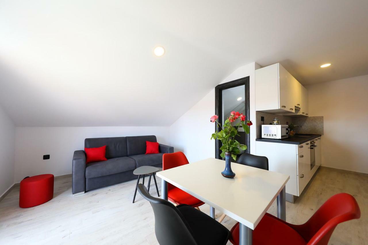 Apartma Sofia *