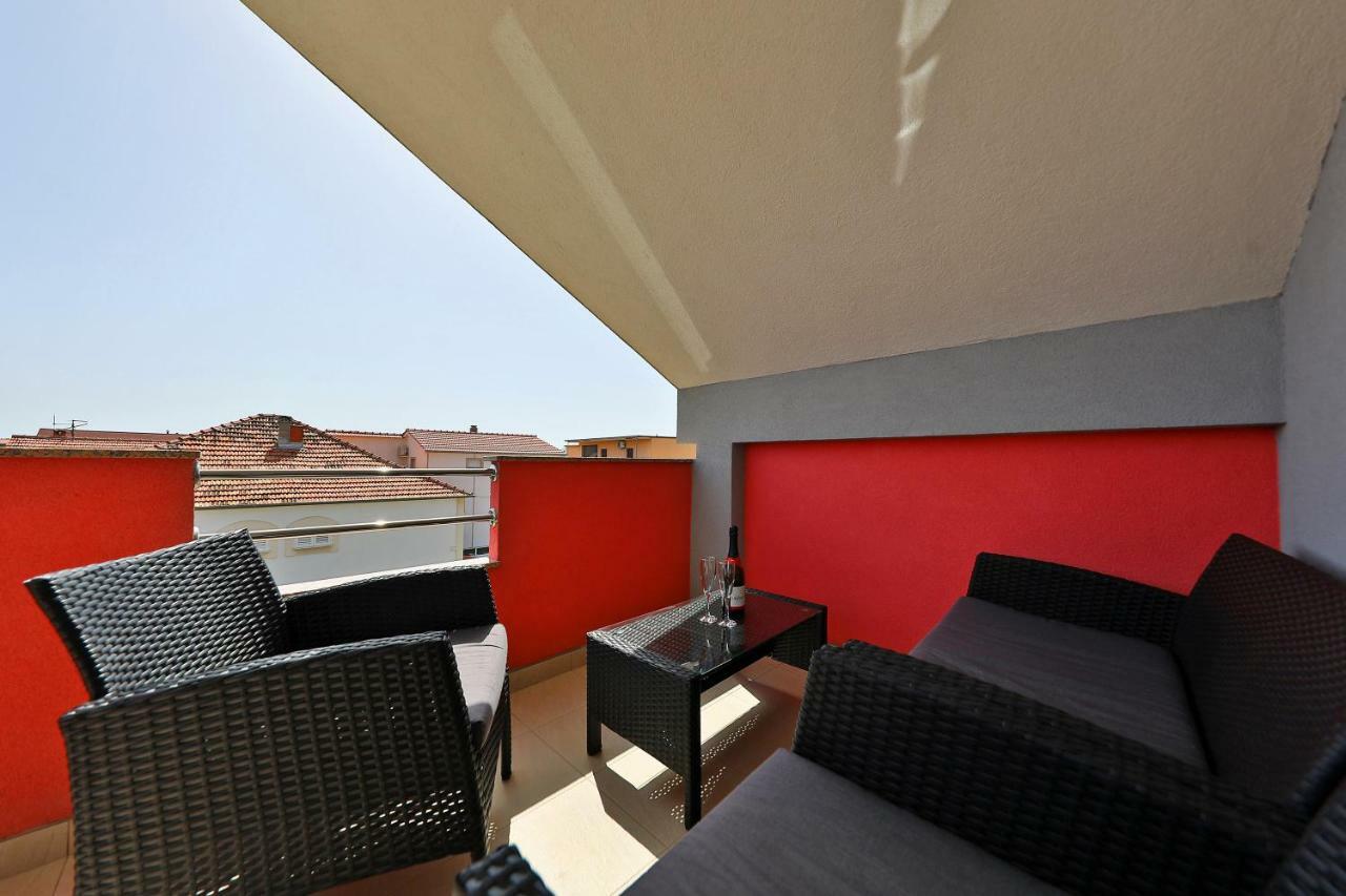 Sofia Apartment *